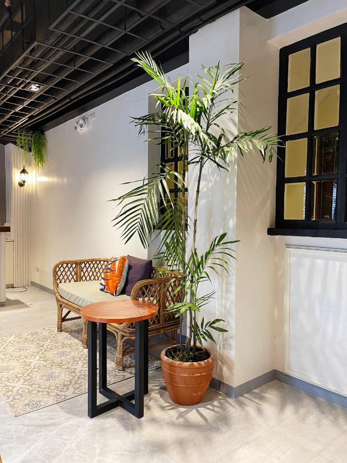 Airo Suites Makati Pasay Luaran gambar